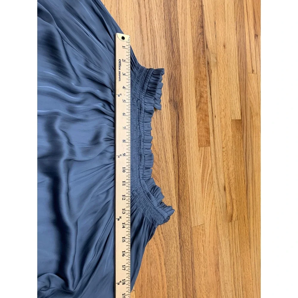 Carmen Marc Valvo Blue Smocked Ruffle Neck Satin Blouse Long Sleeve Small S/P - Picture 7 of 8